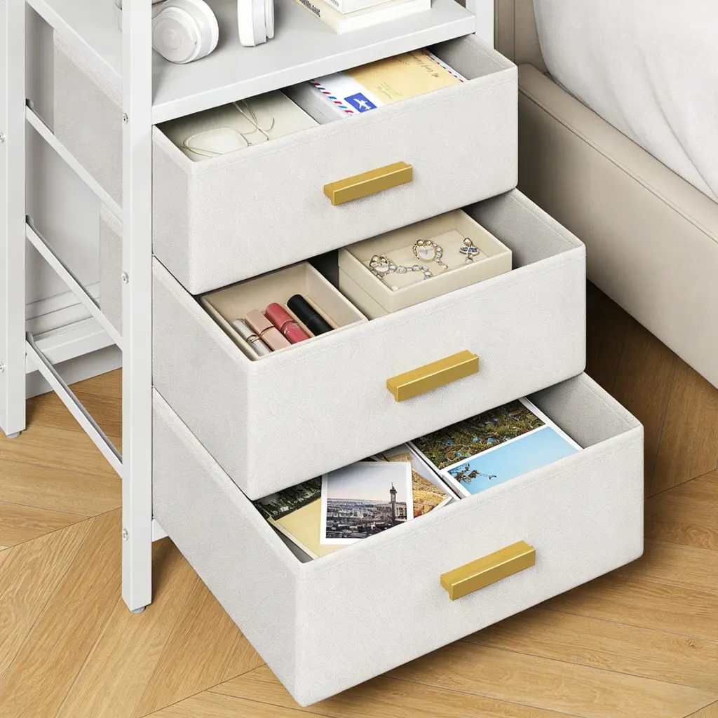 Table de chevet moderne à 3 tiroirs en tissu