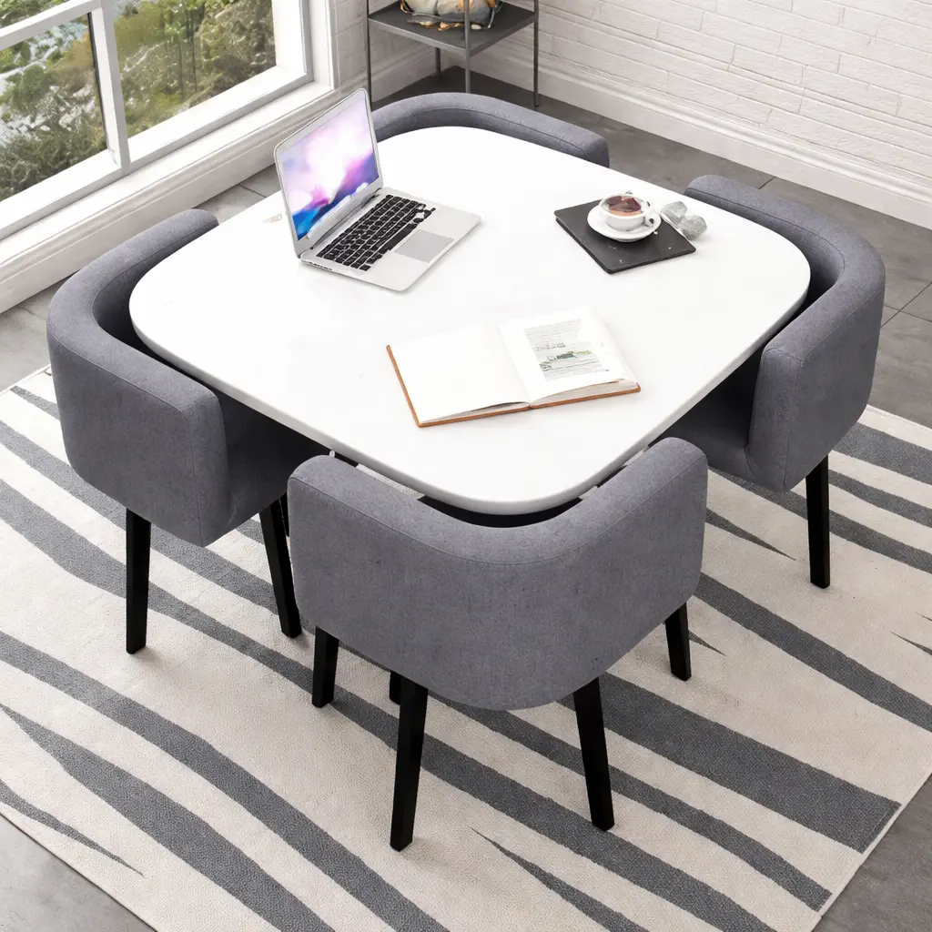 Table carrée blanche et 4 chaises (2 cartons)