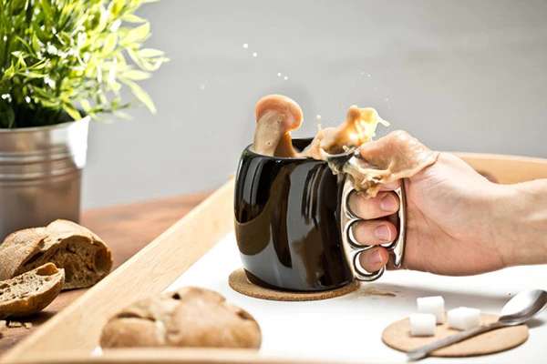 Tasse type « dur à cuire » – noire