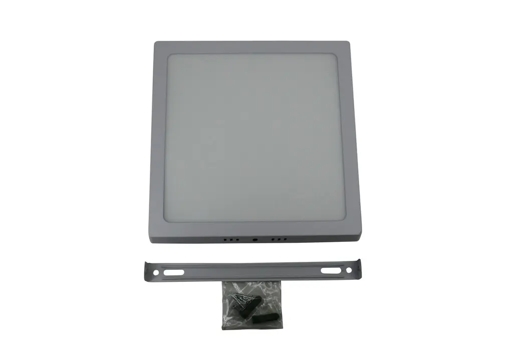 Square LED ceiling light 18W 205 x 205 mm