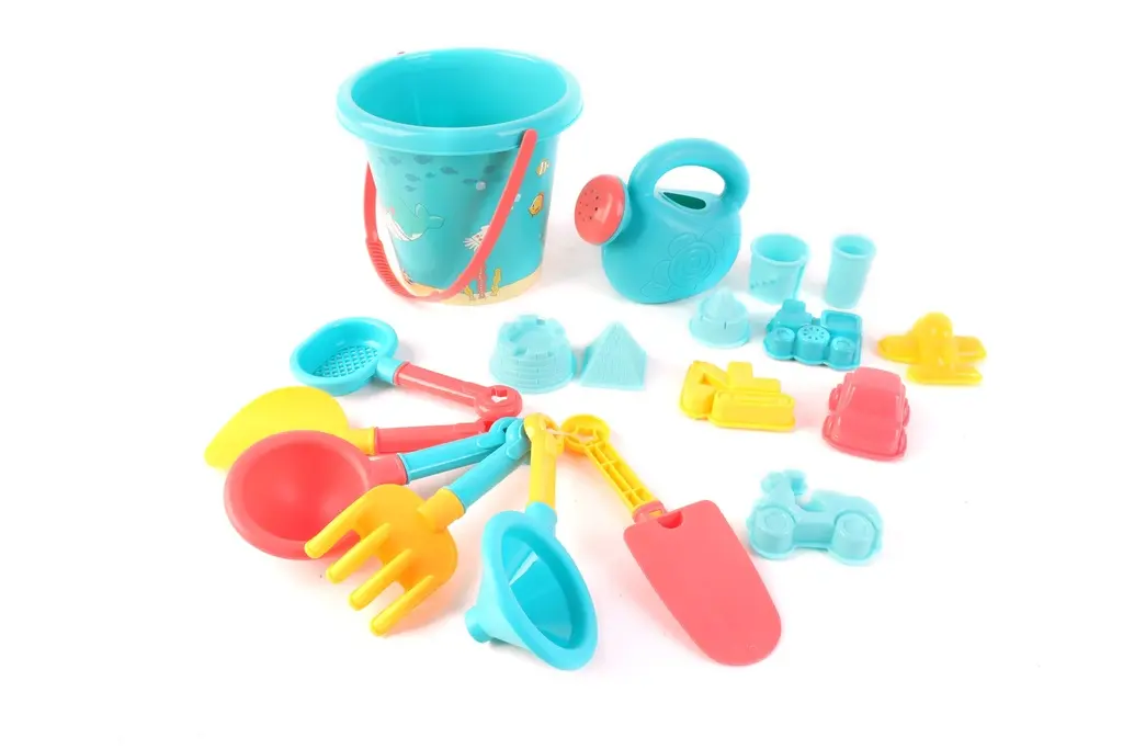 BEACH TOYS-HAPPY SUMMER- BEACH TOY 18 PIECES