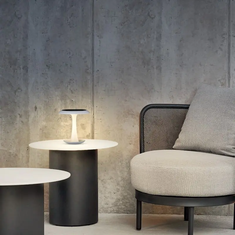 SGL-11 Solar Table Lamp