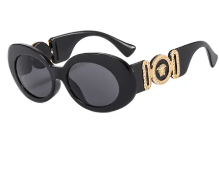 [N-7-4426] (7 - 4426) Lunettes de soleil aux larges branches. Verres Cat.3. Forte luminosité. CE. (Noir)