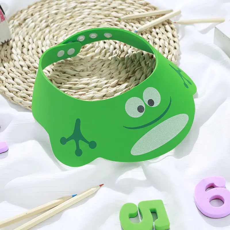 Frog bath visor to protect face and ears