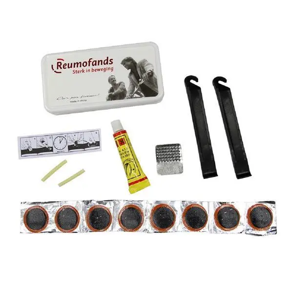 [TIP02] Bicycle tire glue kit