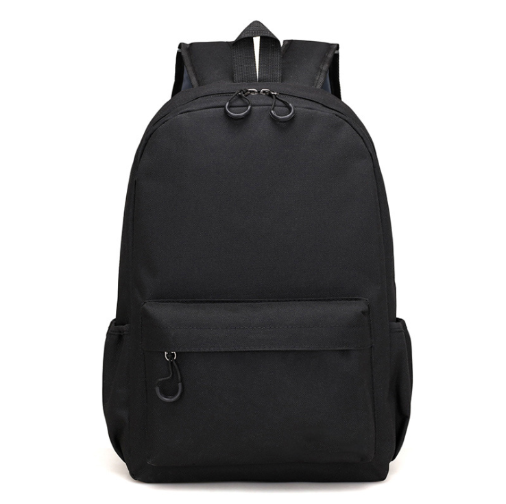Backpack in waterproof polyamide with easy openings.