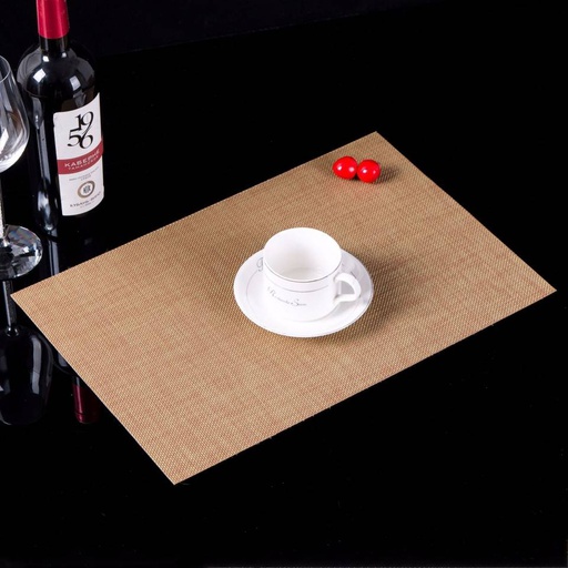 Set de table effet naturel plastifié. 45 cm x 30 cm.