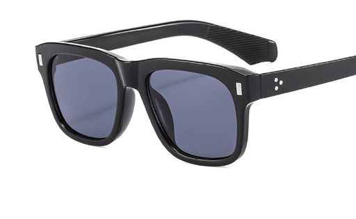 [1 - A3683] Man in Black sunglasses in black acetate. Cat.3 glasses. Strong solar luminosity. CE